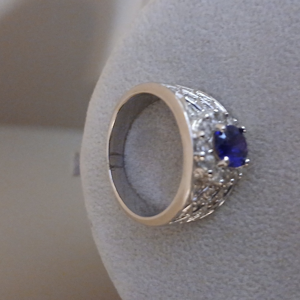 Premier Designs Silver Ring with Deep Purple Stone Sz 7